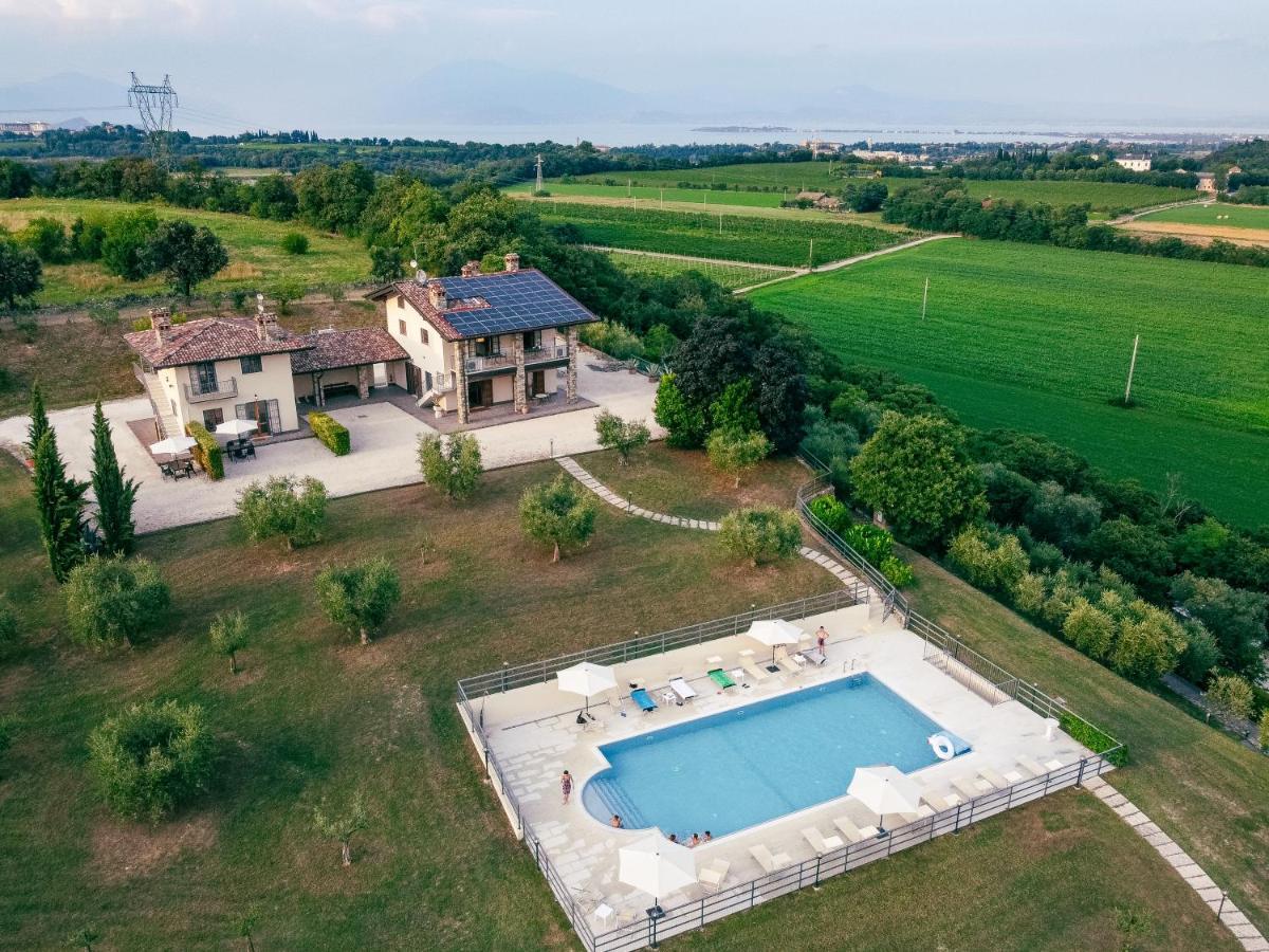 Il Casale Lonato - By Host4U Aparthotel Εξωτερικό φωτογραφία