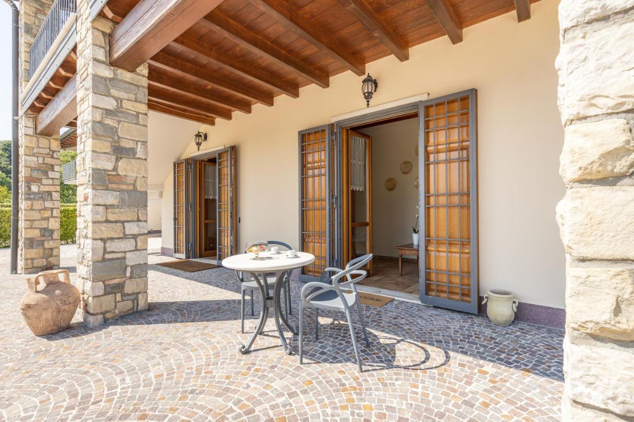 Il Casale Lonato - By Host4U Aparthotel Εξωτερικό φωτογραφία